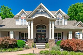 2922 Bells Pointe Court, Apex, NC 27539