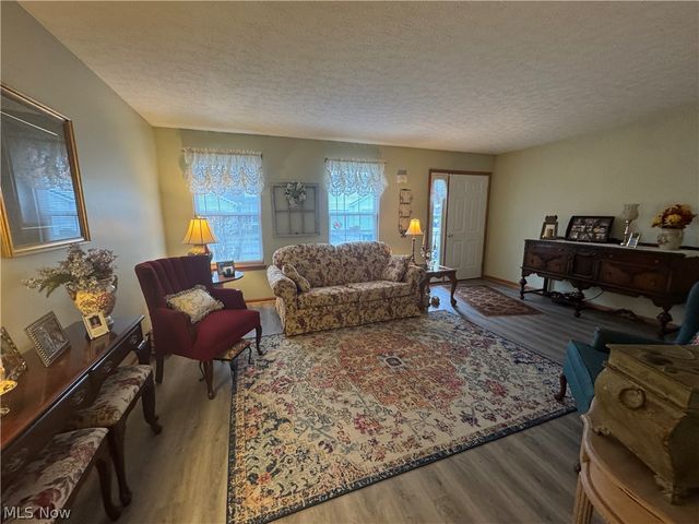 190 Steele Avenue, Painesville, OH 44077