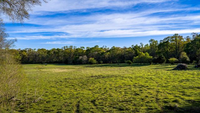 3773 W Sh 7, Crockett, TX 75823