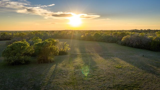 3773 W Sh 7, Crockett, TX 75823