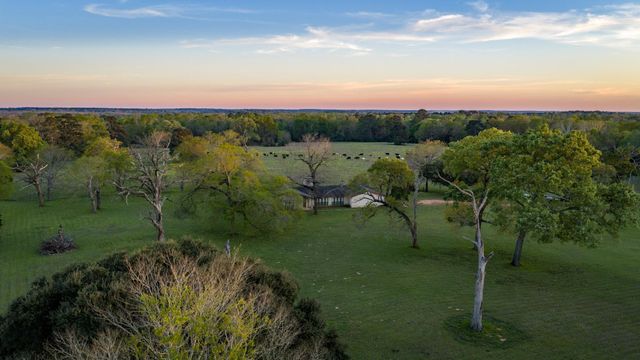 3773 W Sh 7, Crockett, TX 75823