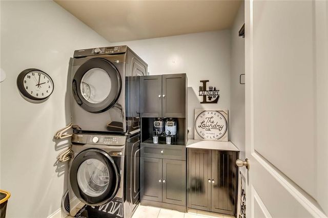 2000 Woodmont Drive, Douglasville, GA 30135