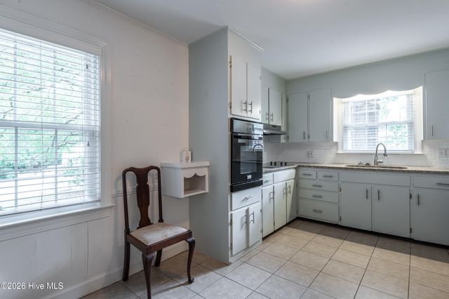 1719 Beaumont Drive, Greenville, NC 27858