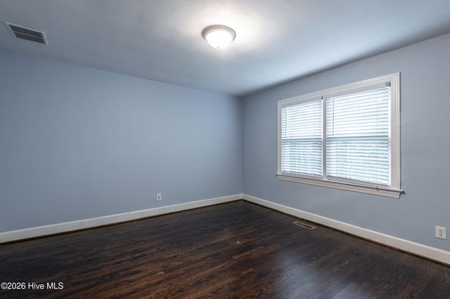 1719 Beaumont Drive, Greenville, NC 27858