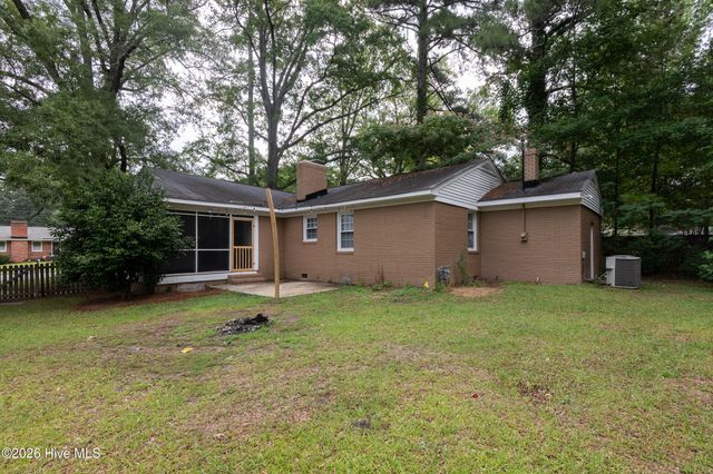 1719 Beaumont Drive, Greenville, NC 27858