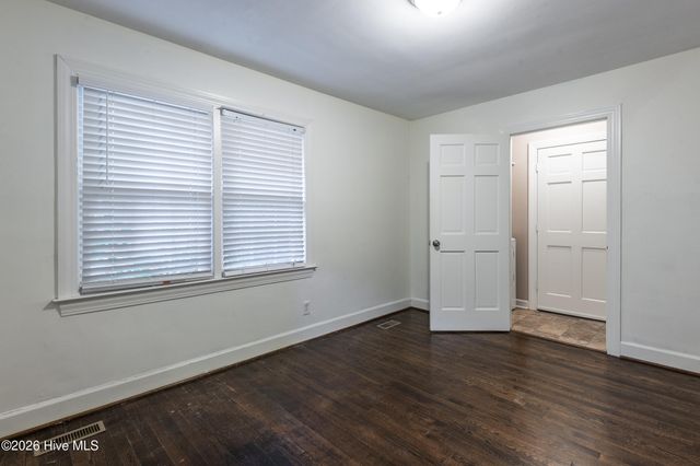 1719 Beaumont Drive, Greenville, NC 27858