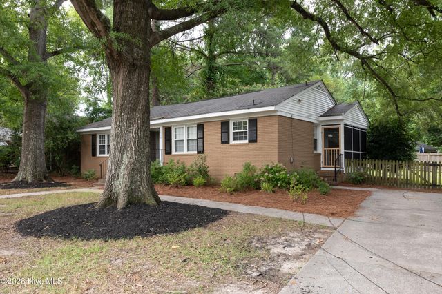 1719 Beaumont Drive, Greenville, NC 27858