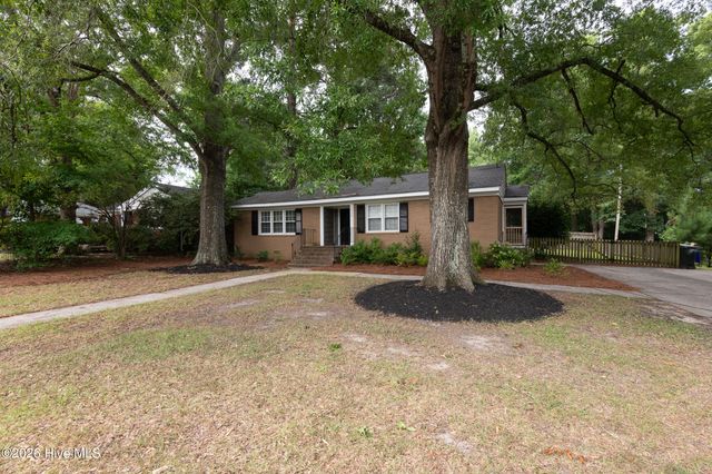 1719 Beaumont Drive, Greenville, NC 27858