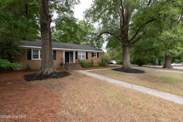 1719 Beaumont Drive, Greenville, NC 27858