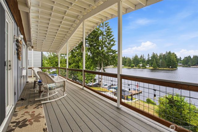 2121 E Timberlake Drive W, Shelton, WA 98584