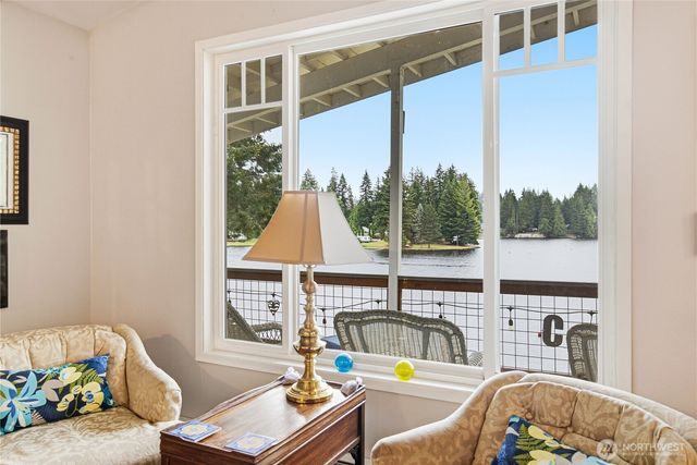 2121 E Timberlake Drive W, Shelton, WA 98584