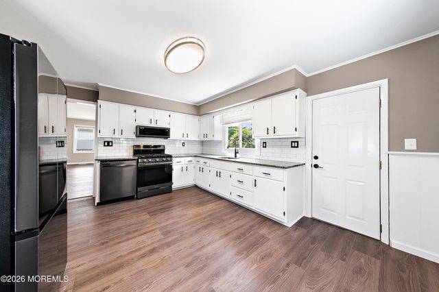156 Main Street, Port Monmouth, NJ 07758