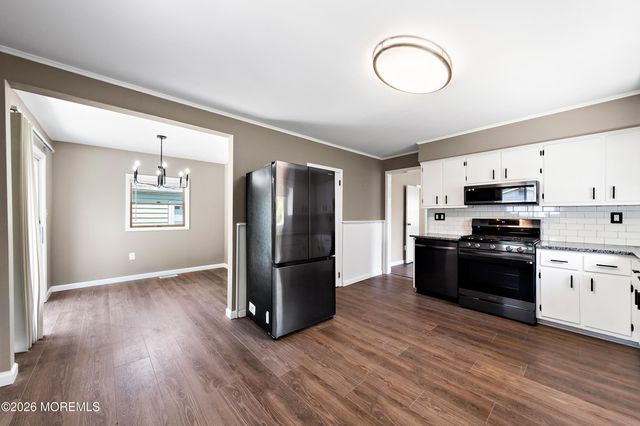 156 Main Street, Port Monmouth, NJ 07758
