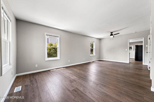 156 Main Street, Port Monmouth, NJ 07758