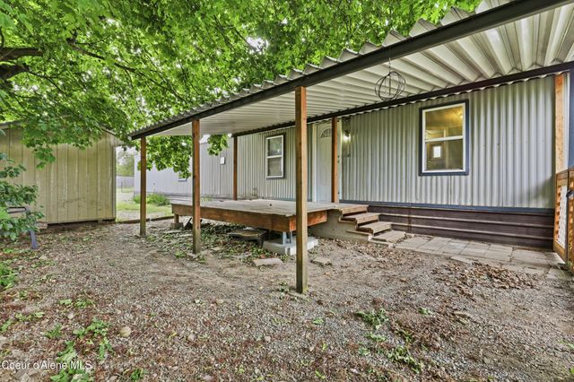 30120 N 1st ST, Athol, ID 83801