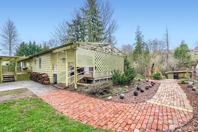 9715 162nd Street SE, Snohomish, WA 98296