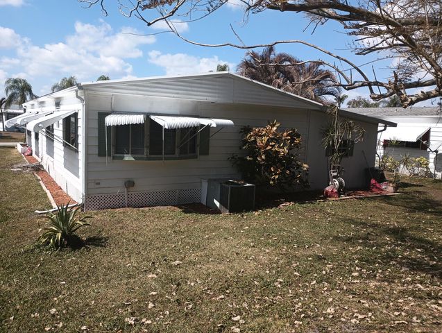 201 Cam Del Rio, Port St. Lucie, Port St Lucie, FL 34952