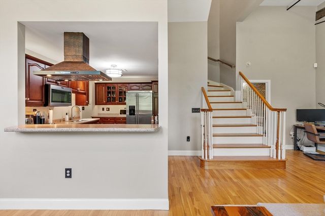 12 Brookside Rd 25, Westford, MA 01886