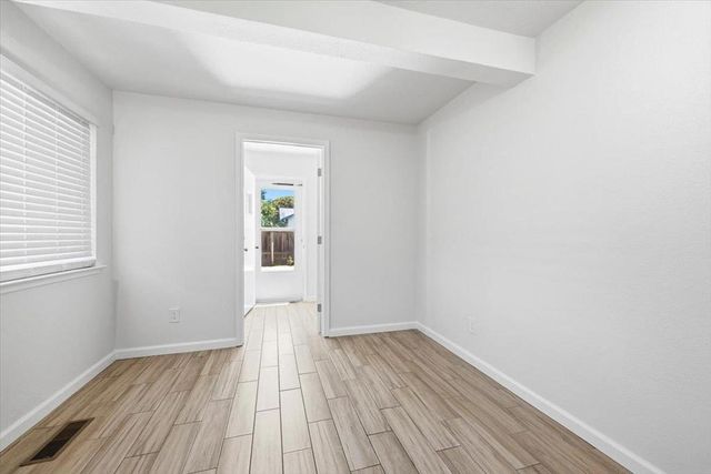 1148 Berkeley Avenue, Menlo Park, CA 94025
