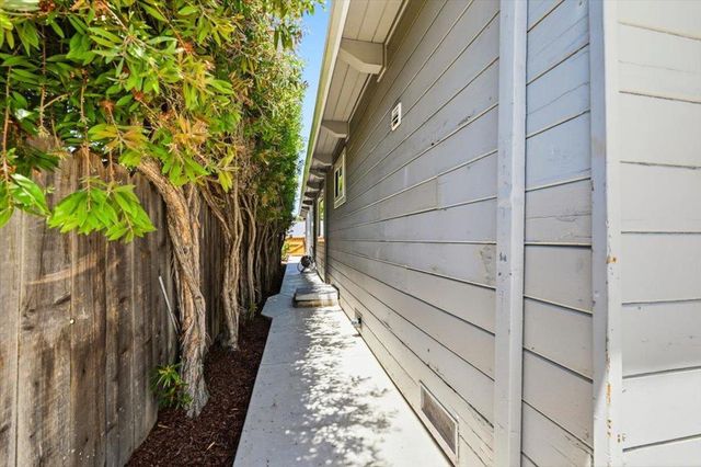 1148 Berkeley Avenue, Menlo Park, CA 94025