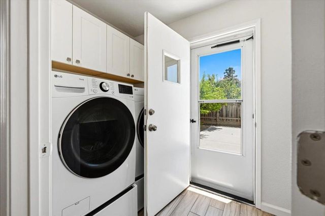 1148 Berkeley Avenue, Menlo Park, CA 94025