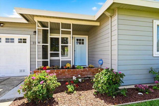 1148 Berkeley Avenue, Menlo Park, CA 94025