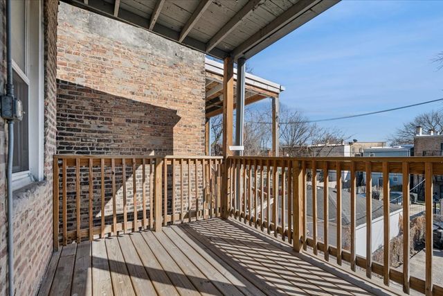 3923 W Polk Street, Chicago, IL 60624