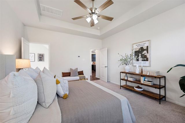 207 Canvasback Drive, Clute, TX 77531