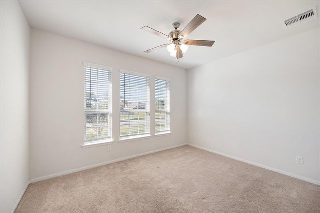 207 Canvasback Drive, Clute, TX 77531