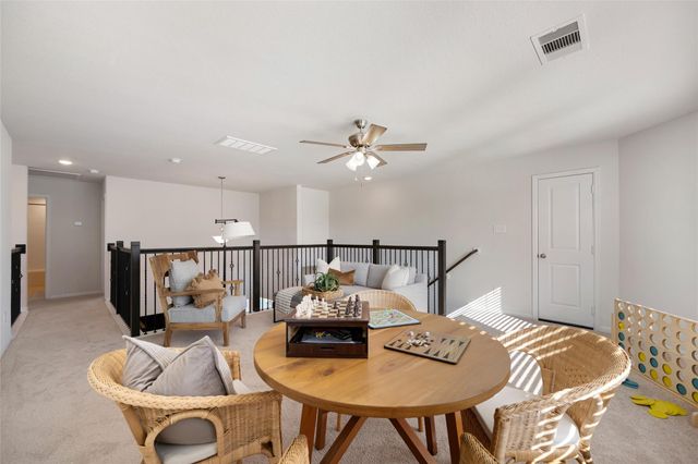 207 Canvasback Drive, Clute, TX 77531