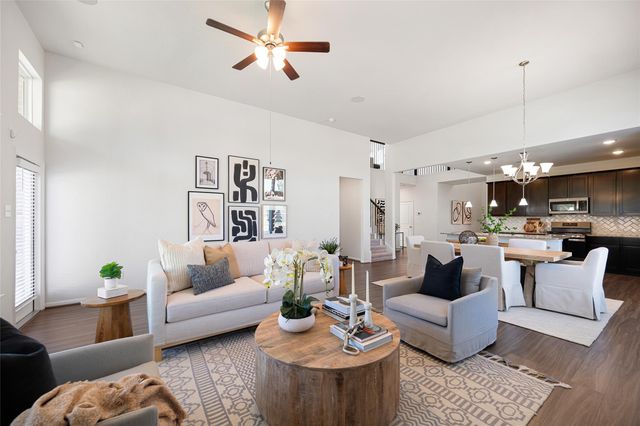 207 Canvasback Drive, Clute, TX 77531