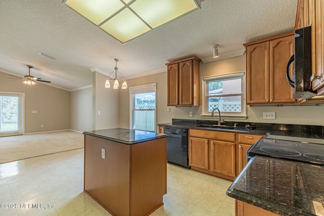 1136 HYACINTH Street, St. Augustine, FL 32092
