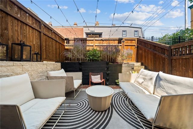 420 Tripoli St, East Allegheny, PA 15212