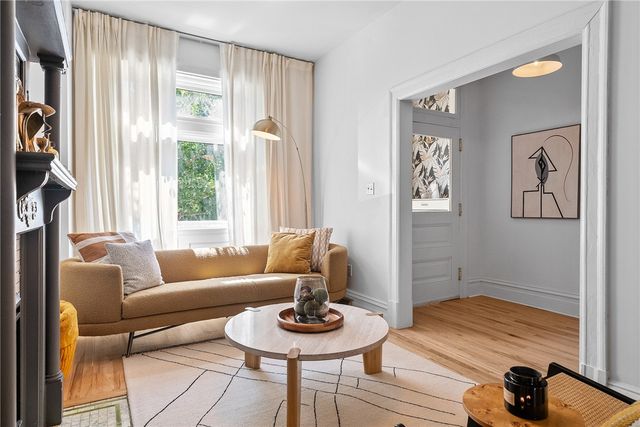 420 Tripoli St, East Allegheny, PA 15212