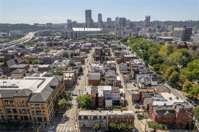 420 Tripoli St, East Allegheny, PA 15212