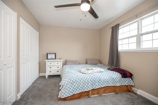 926 Sherwood Drive, Elyria, OH 44035