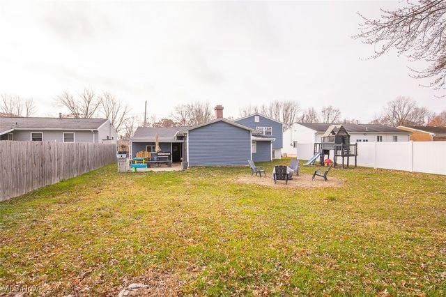 926 Sherwood Drive, Elyria, OH 44035