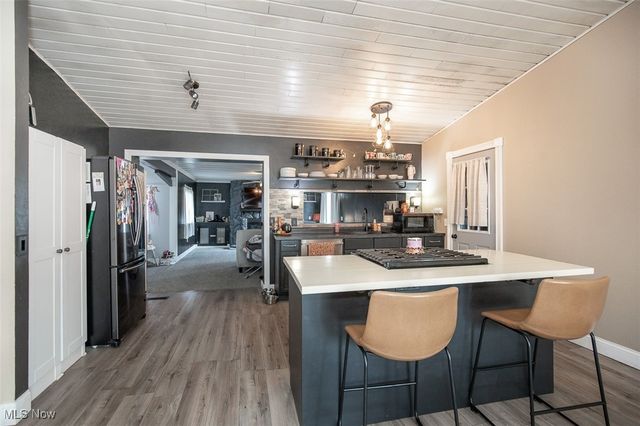 926 Sherwood Drive, Elyria, OH 44035