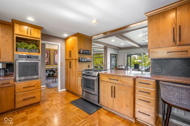 309 Flatrock Drive, Columbus, IN 47201
