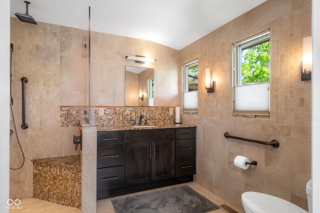 309 Flatrock Drive, Columbus, IN 47201