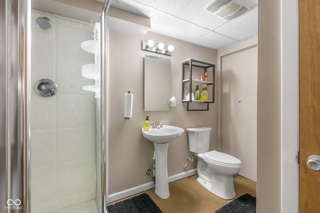 309 Flatrock Drive, Columbus, IN 47201