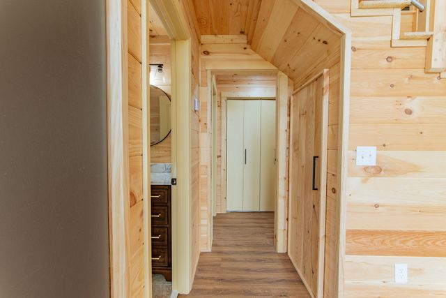 55 Kiki Cove, Clifton, TN 38425