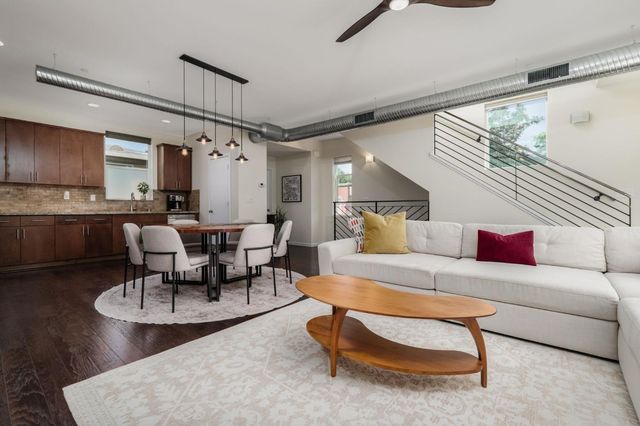 796 Carbon Ct, West Sacramento, CA 95691