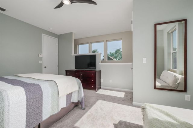 796 Carbon Ct, West Sacramento, CA 95691