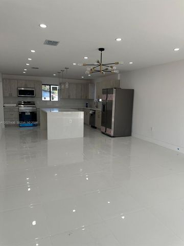 2041 NW 190th Terrace, Miami Gardens, FL 33056