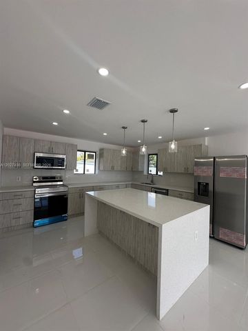 2041 NW 190th Terrace, Miami Gardens, FL 33056