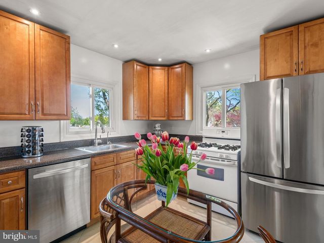 1200 TYLER AVE, Phoenixville, PA 19460