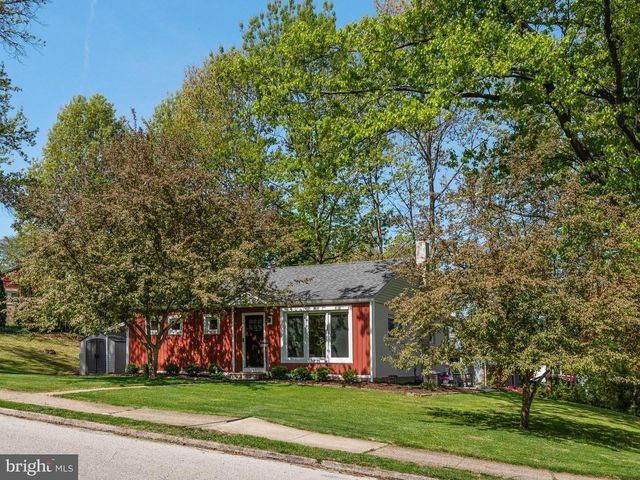1200 TYLER AVE, Phoenixville, PA 19460