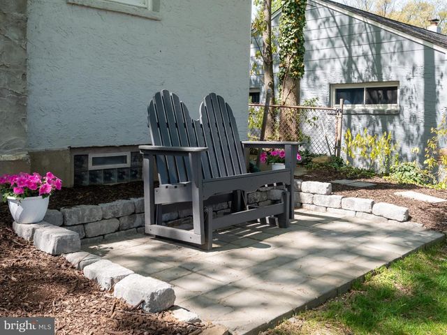 1200 TYLER AVE, Phoenixville, PA 19460