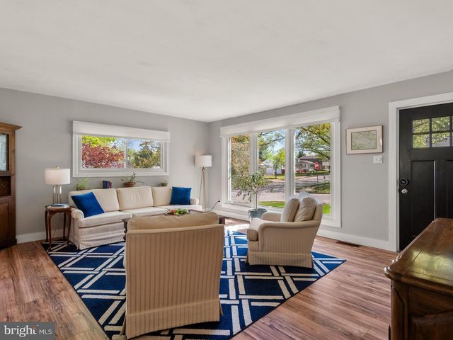 1200 TYLER AVE, Phoenixville, PA 19460